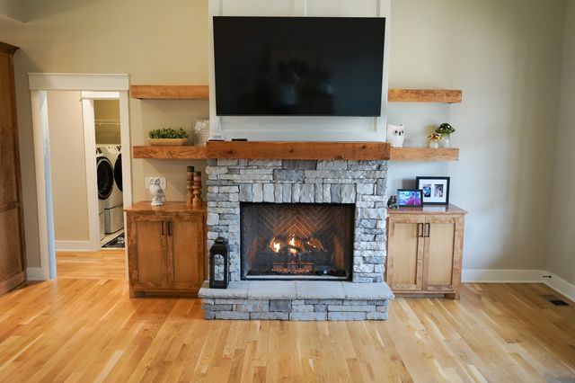 138 Belcher Hollow Rd, Cottontown, TN 37048