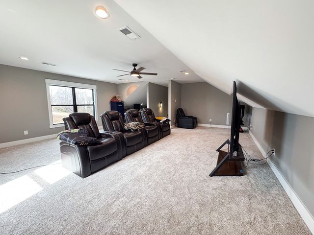 138 Belcher Hollow Rd, Cottontown, TN 37048