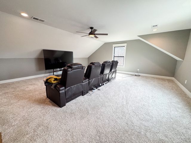 138 Belcher Hollow Rd, Cottontown, TN 37048