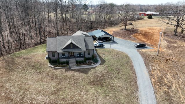 138 Belcher Hollow Rd, Cottontown, TN 37048