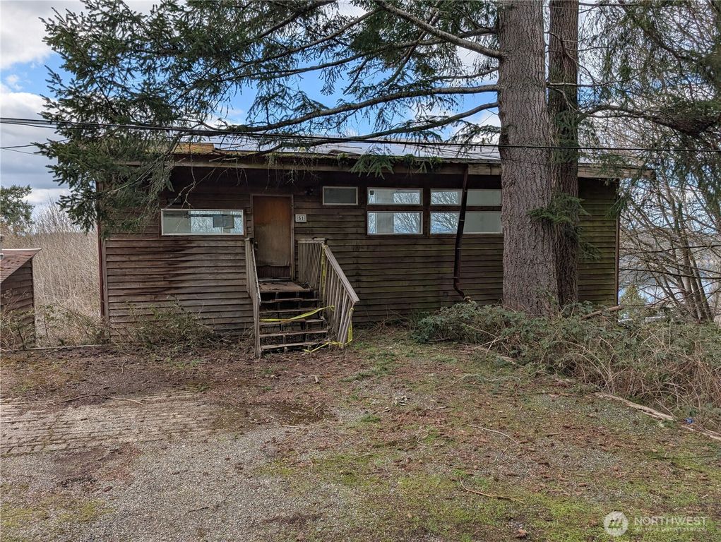 51 E Seamount Way, Shelton, WA 98584