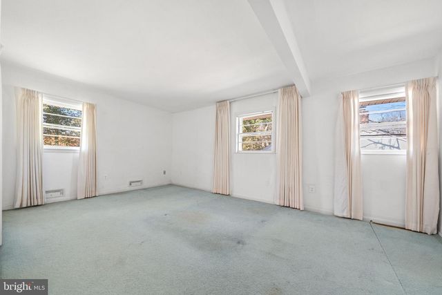 1806 LANSING CT, Mclean, VA 22101