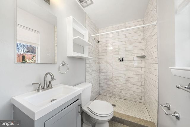 1806 LANSING CT, Mclean, VA 22101