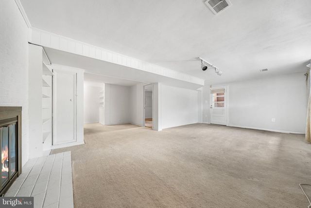 1806 LANSING CT, Mclean, VA 22101