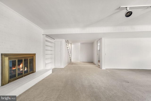 1806 LANSING CT, Mclean, VA 22101