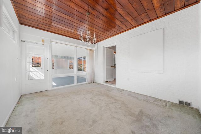 1806 LANSING CT, Mclean, VA 22101