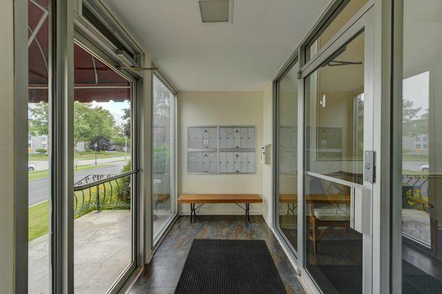 8831 Harrison Avenue 304, Munster, IN 46321