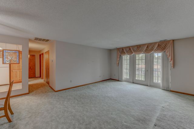 8831 Harrison Avenue 304, Munster, IN 46321