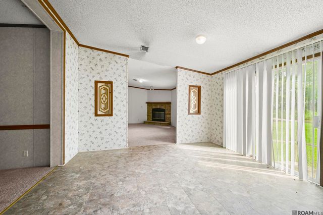 30740 Milton Rd, Denham Springs, LA 70726