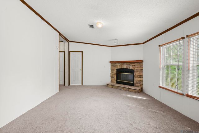 30740 Milton Rd, Denham Springs, LA 70726