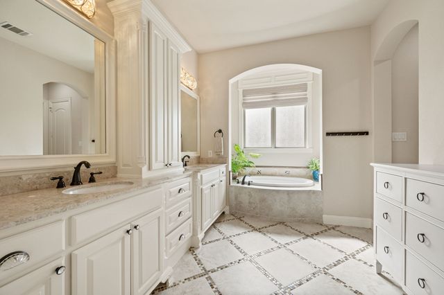 5801 St Andrews Court, Colleyville, TX 76034