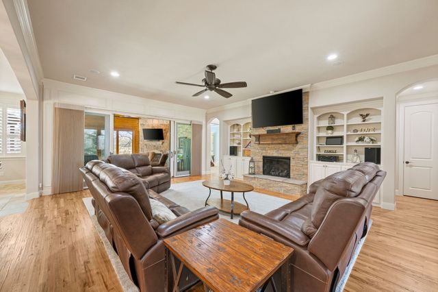 5801 St Andrews Court, Colleyville, TX 76034