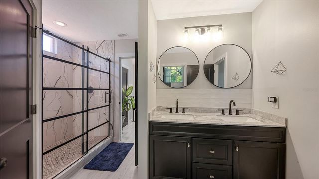 5655 BENTGRASS DRIVE 9-116, Sarasota, FL 34235