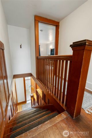 1730 Hillcrest Avenue, Enumclaw, WA 98022