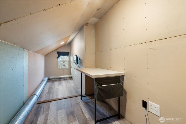 1730 Hillcrest Avenue, Enumclaw, WA 98022