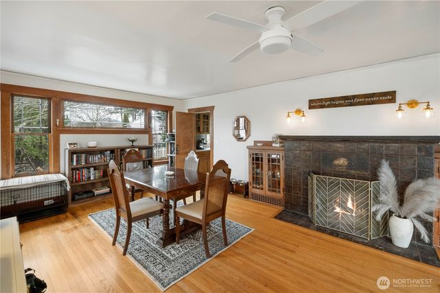 1730 Hillcrest Avenue, Enumclaw, WA 98022