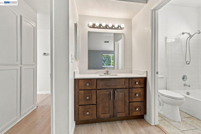2222 Woodhill Dr, Pittsburg, CA 94565