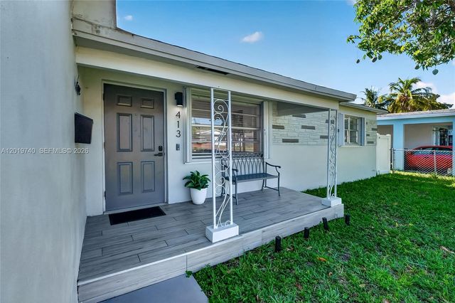 413 SW 5th Ave, Hallandale Beach, FL 33009