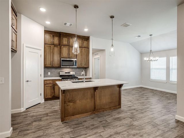 3714 Cassidy Drive, Norman, OK 73069