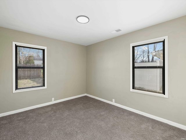 407 North Park Drive, Evansville, IN 47710