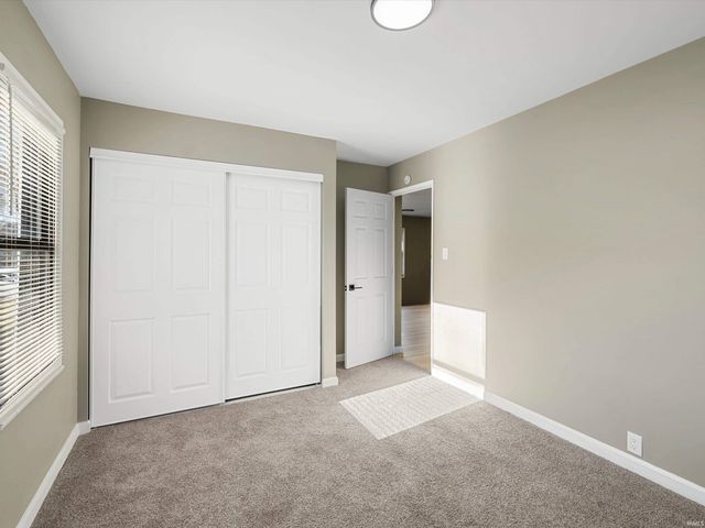 407 North Park Drive, Evansville, IN 47710