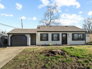 407 North Park Drive, Evansville, IN 47710
