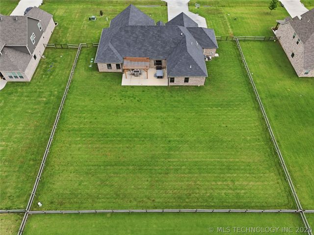 106 W 167th Street S, Glenpool, OK 74033