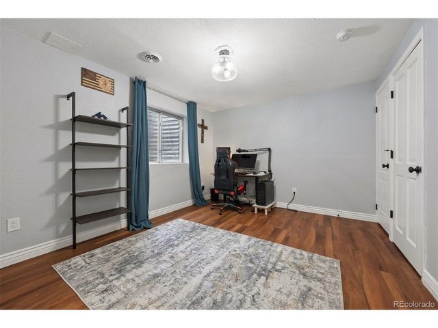 7090 W Phillips Ave, Littleton, CO 80128