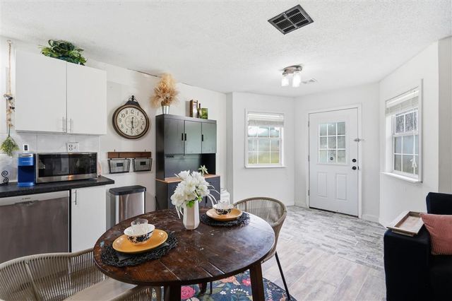 3141 Debra, Westlake, LA 70669