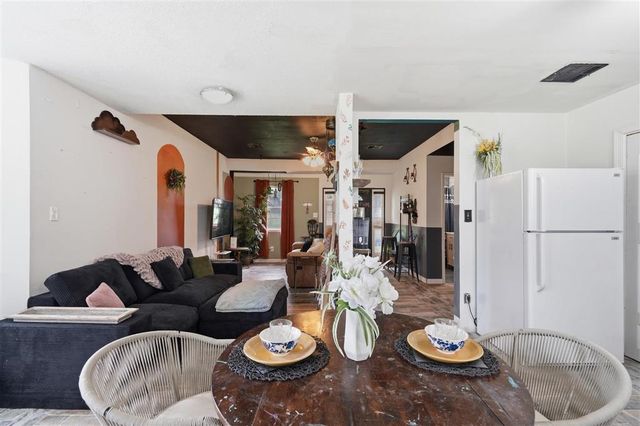 3141 Debra, Westlake, LA 70669