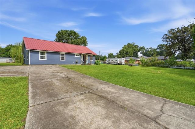 3141 Debra, Westlake, LA 70669