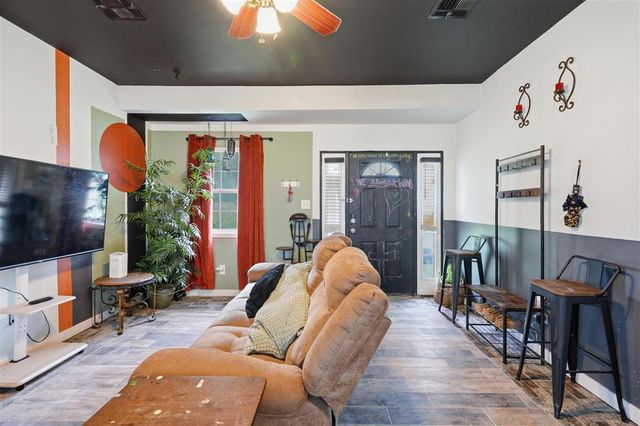 3141 Debra, Westlake, LA 70669