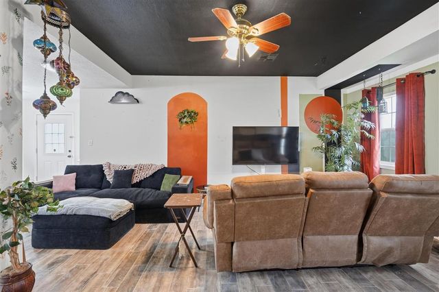 3141 Debra, Westlake, LA 70669
