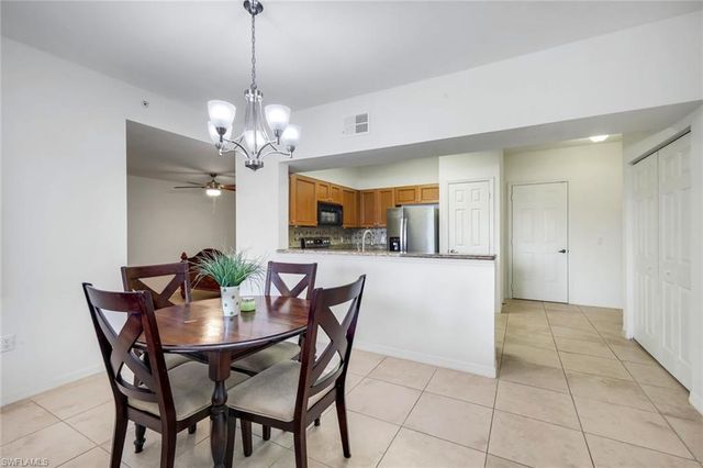 20221 Estero Gardens CIR 105, Estero, FL 33928