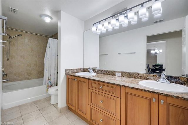20221 Estero Gardens CIR 105, Estero, FL 33928
