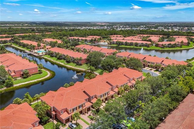 20221 Estero Gardens CIR 105, Estero, FL 33928