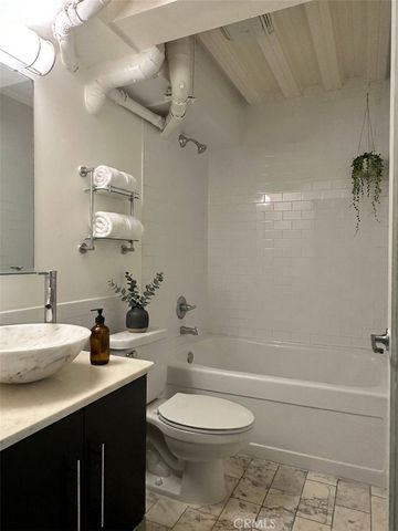 600 S Spring R107, Los Angeles, CA 90014