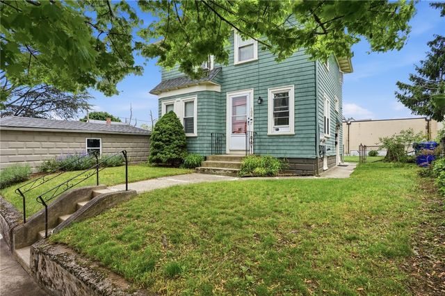 104 Fairview Avenue, Pawtucket, RI 02860
