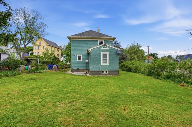 104 Fairview Avenue, Pawtucket, RI 02860