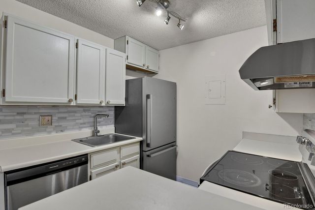 10150 E Virginia Avenue 19-303, Denver, CO 80247