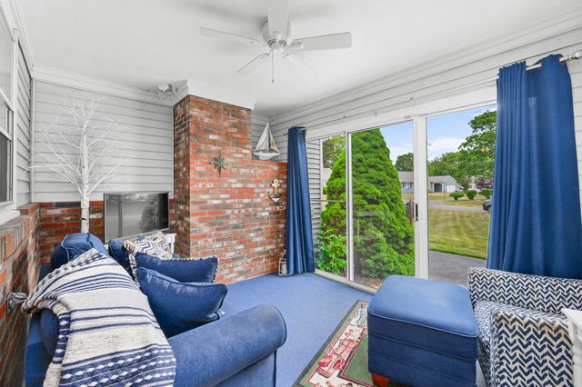 1 Captain Dore Road, South Yarmouth, MA 02664