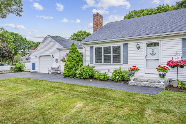 1 Captain Dore Road, South Yarmouth, MA 02664