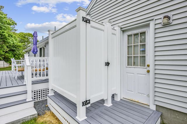 1 Captain Dore Road, South Yarmouth, MA 02664