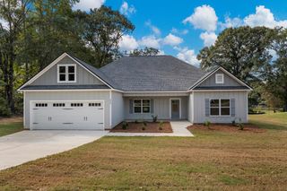 224 Lee Road 0334, Salem, AL 36874