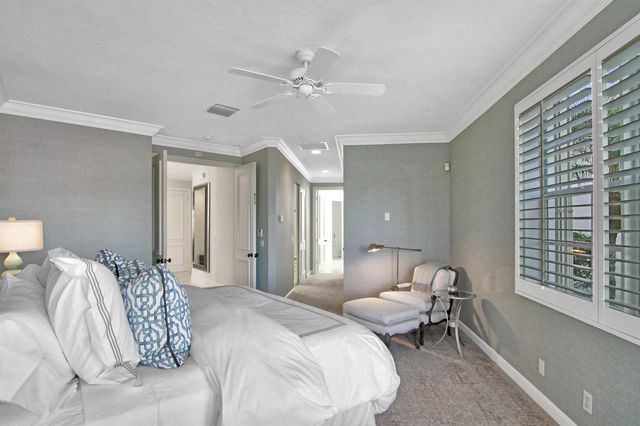 2610 Players Court, Wellington, FL 33414
