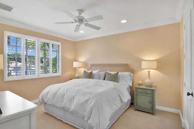 2610 Players Court, Wellington, FL 33414