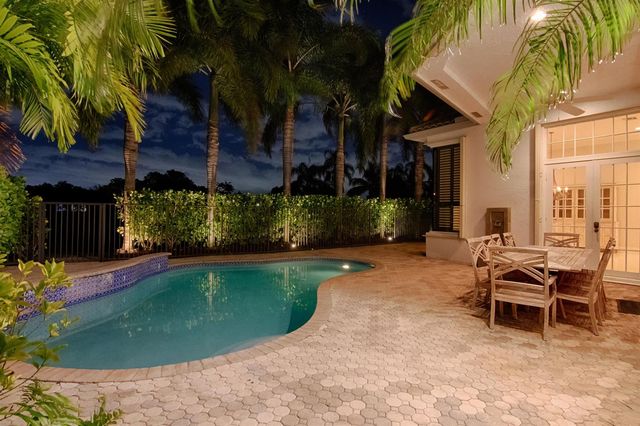 2610 Players Court, Wellington, FL 33414