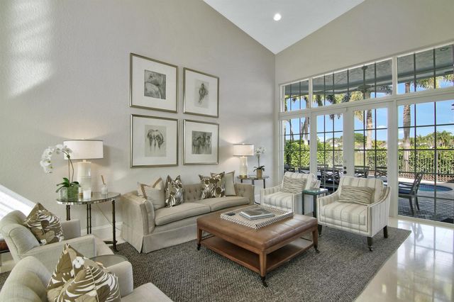 2610 Players Court, Wellington, FL 33414