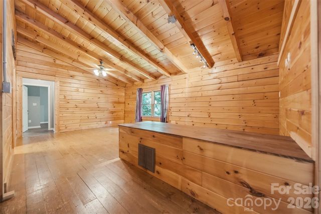 4065 Deal Mill Road, Granite Falls, NC 28630