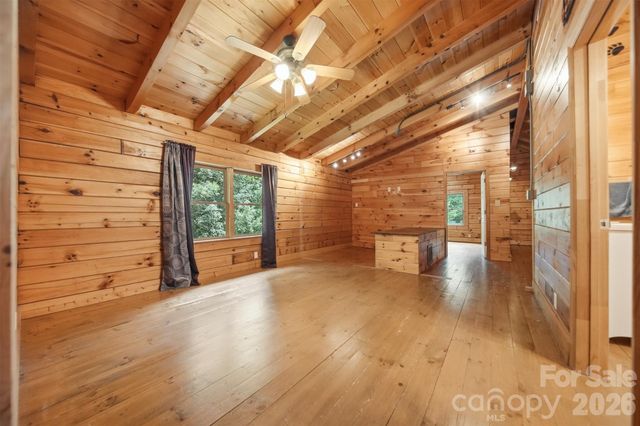 4065 Deal Mill Road, Granite Falls, NC 28630